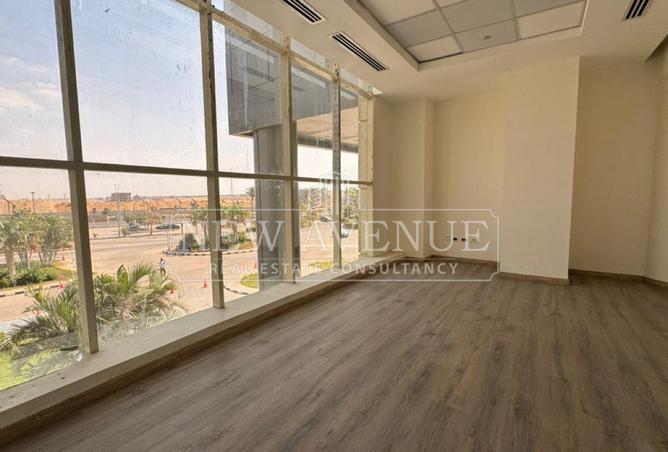 99104349 - Property Image 2