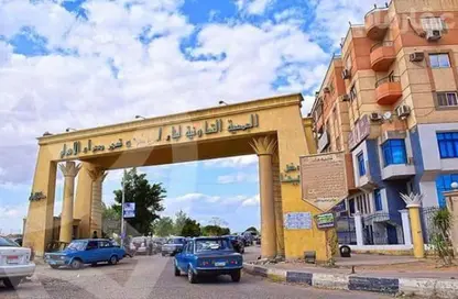 شقة - 3 غرف نوم - 1 حمام للبيع في البوابة الاولي - خوفو - حدائق الاهرام - الجيزة