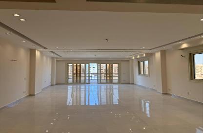 Apartment - 3 Bedrooms - 2 Bathrooms for rent in Street 17 - District 5 - The 5th Settlement - New Cairo City - Cairo