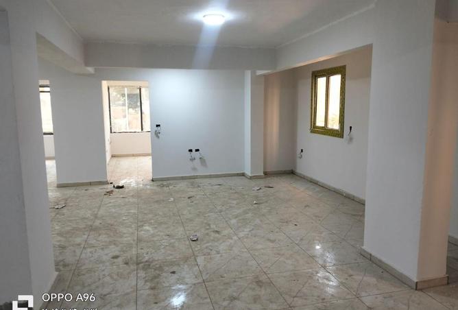 77054397 - Property Image 2