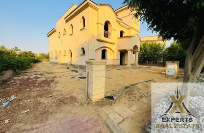 Villa - 5 Bedrooms - 4 Bathrooms for sale in Madinaty - Cairo