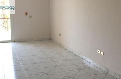 شقة - 3 غرف نوم - 3 حمامات للبيع في حدائق المهندسين - الحي الرابع - الشيخ زايد - الجيزة