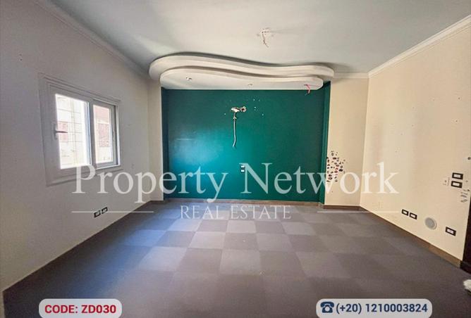 8594255 - Property Image 3