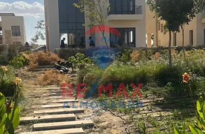 فيلا - 4 غرف نوم - 5 حمامات للبيع في أو ويست - كمبوندات 6 أكتوبر - مدينة 6 أكتوبر - الجيزة