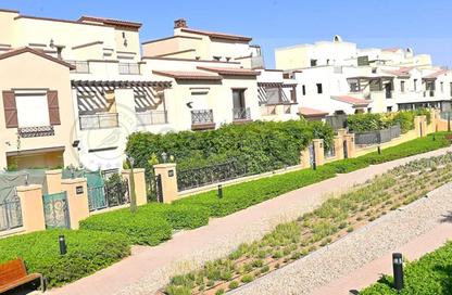 Townhouse - 2 Bedrooms - 3 Bathrooms for sale in Mivida - 5th Settlement Compounds - The 5th Settlement - New Cairo City - Cairo