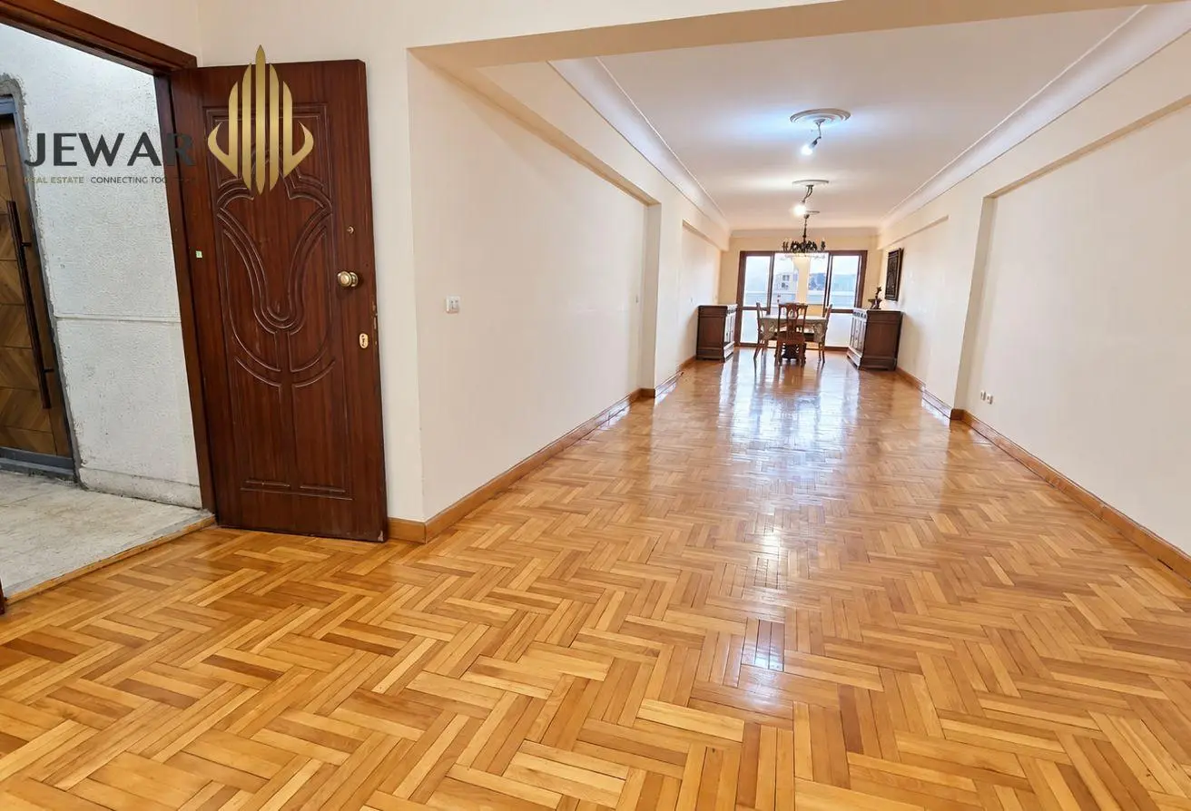 114900359 - Property Main Image