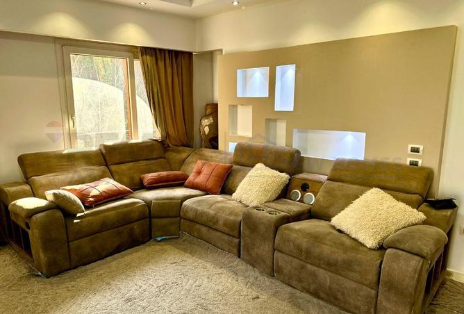 8677968 - Property Image 2