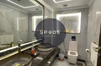 Townhouse - 5 Bedrooms - 4 Bathrooms for sale in Azzar - 5th Settlement Compounds - The 5th Settlement - New Cairo City - Cairo