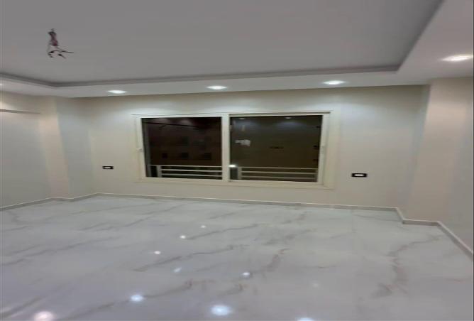 74371330 - Property Main Image