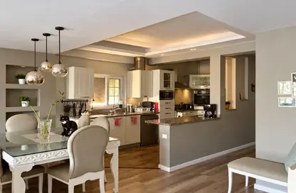 Apartment - 3 Bedrooms - 3 Bathrooms for sale in Amr Ibn Al Aas St. - Area E - Ganoob El Acadimia - New Cairo City - Cairo