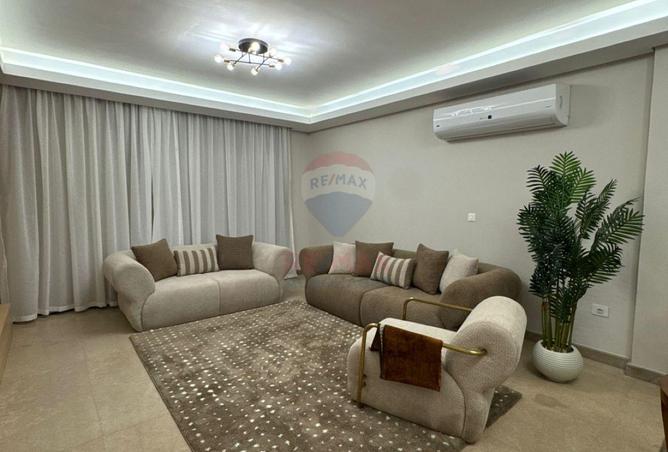 8667744 - Property Image 2