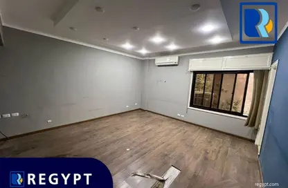 مساحات مكتبية - 4 غرف نوم - 3 حمامات للايجار في شارع 257 - المعادي الجديدة - حي المعادي - القاهرة