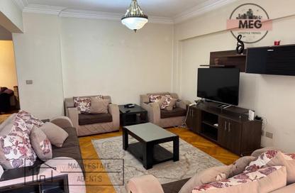 Apartment - 2 Bedrooms - 1 Bathroom for rent in Sarayat Al Maadi - Hay El Maadi - Cairo