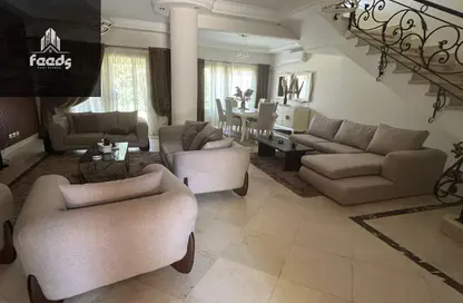 Townhouse - 5 Bedrooms - 5 Bathrooms for rent in Mena Residence - South Investors Area - New Cairo City - Cairo