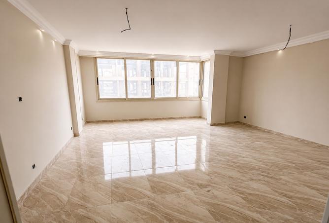 96851968 - Property Main Image