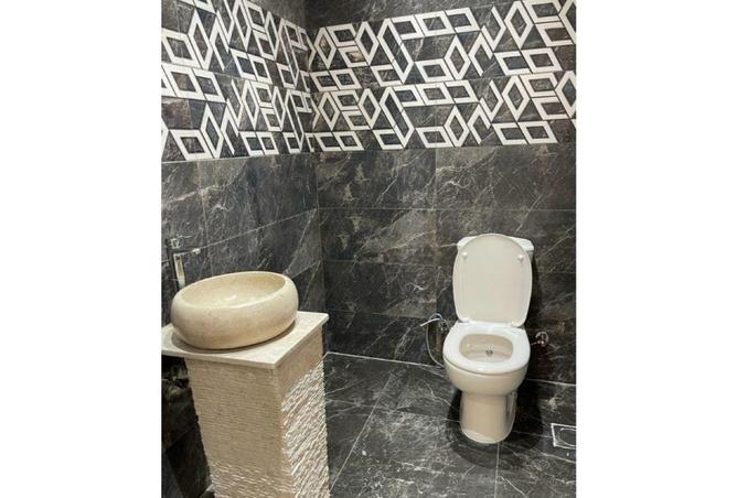 8484426 - Property Image 3