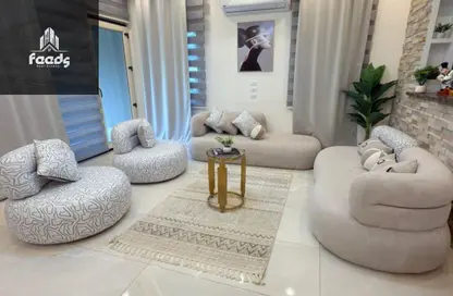 Villa - 7 Bedrooms - 6 Bathrooms for sale in Palm Hills Katameya Extension - 5th Settlement Compounds - The 5th Settlement - New Cairo City - Cairo Villa - 7 Bedrooms - 6 Bathrooms for sale in Palm Hills Katameya Extension - 5th Settlement Compounds - The 5th Settlement - New Cairo City - Cairo