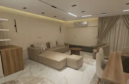 Apartment - 3 Bedrooms - 3 Bathrooms for rent in Mountain View iCity - 5th Settlement Compounds - The 5th Settlement - New Cairo City - Cairo