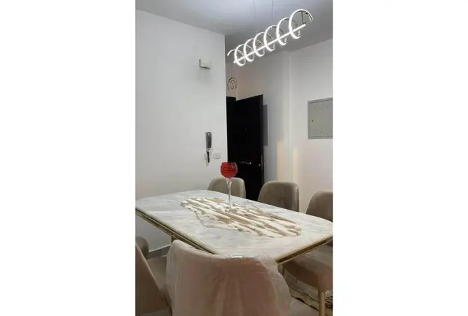 76518142 - Property Image 2