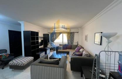 Apartment - 2 Bedrooms - 2 Bathrooms for sale in Tijan - Zahraa El Maadi - Hay El Maadi - Cairo