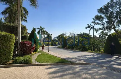 فيلا - 7 غرف نوم - 7 حمامات للبيع في كونكورديا - محور 26 يوليو - مدينة 6 أكتوبر - الجيزة