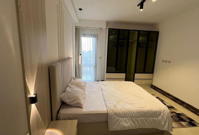 52444205 - Property Image 3