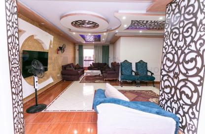 شقة - 4 غرف نوم - 2 حمامات للبيع في شارع إسكندر إبراهيم - ميامي - حي اول المنتزة - الاسكندرية