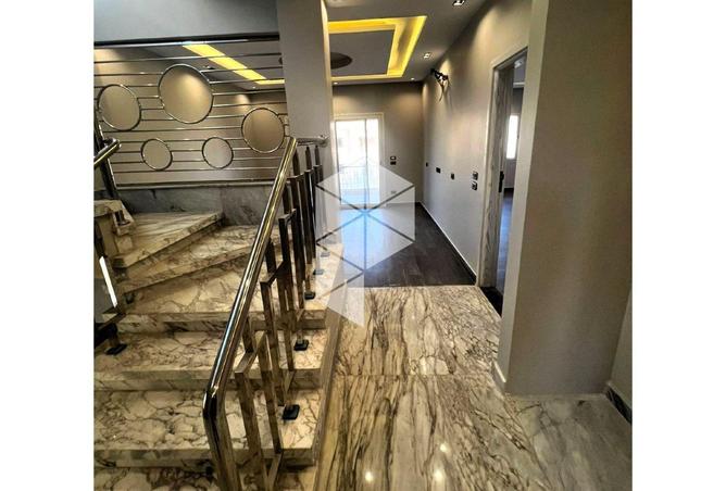 70632681 - Property Image 3