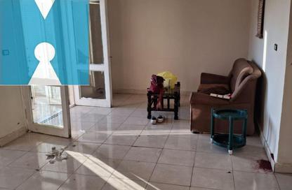 Apartment - 2 Bedrooms - 1 Bathroom for sale in Street 8 - 11th District - 6 October City - Giza