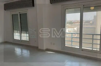 شقة - غرفة نوم - 1 حمام للايجار في امتداد غرب جولف - كمبوندات القطامية - القطامية - مدينة القاهرة الجديدة - القاهرة