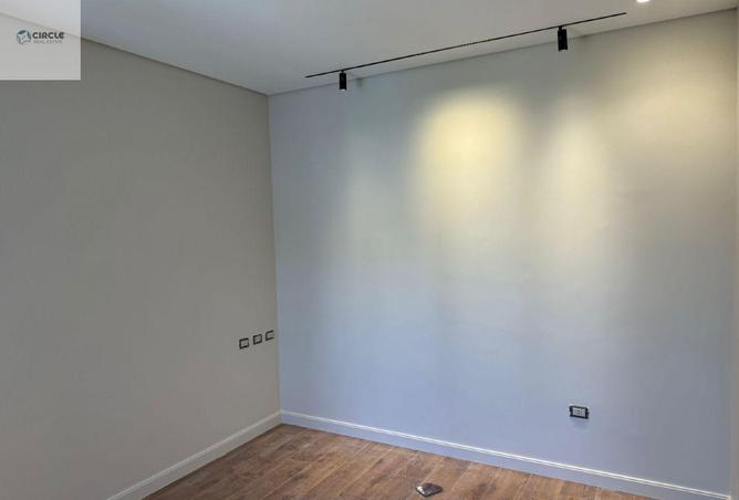 69577738 - صورة العقار 3