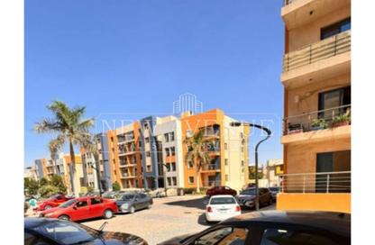 Apartment - 2 Bedrooms - 2 Bathrooms for sale in Easy Life - South Investors Area - New Cairo City - Cairo