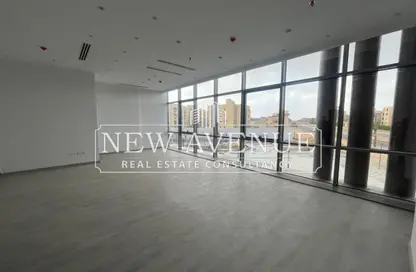 مساحات مكتبية - 2 غرف نوم - 1 حمام للايجار في ماونتن فيو اكزيكتيف ريزيدنس قطامية - كمبوندات القطامية - القطامية - مدينة القاهرة الجديدة - القاهرة