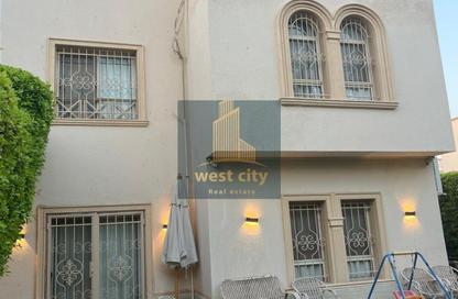 Twin House - 3 Bedrooms - 4 Bathrooms for sale in Greens - 6th District - Sheikh Zayed City - Giza