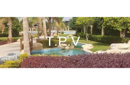 Villa - 4 Bedrooms - 4 Bathrooms for sale in Fountain Park - 5th Settlement Compounds - The 5th Settlement - New Cairo City - Cairo
