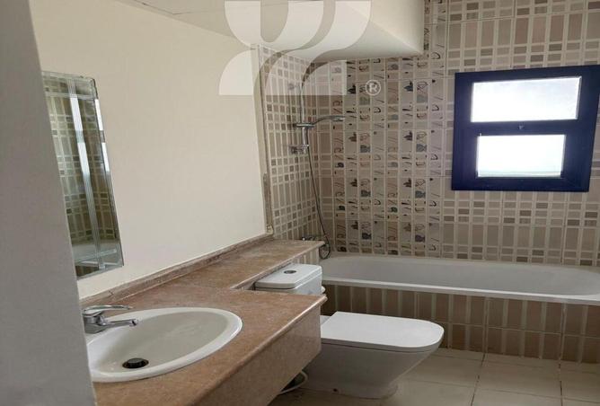 99772277 - Property Image 2