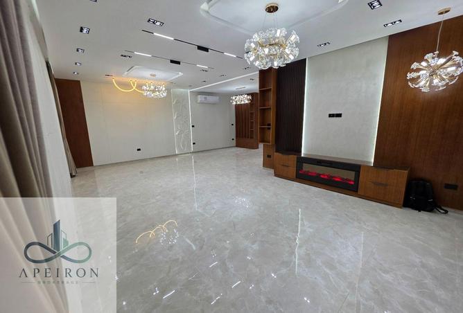 103190780 - Property Image 3