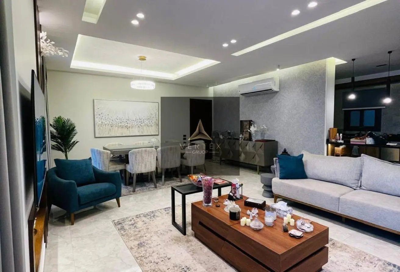 112986272 - Property Main Image
