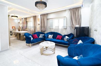 Apartment - 3 Bedrooms - 1 Bathroom for sale in Camp Chezar - Hay Wasat - Alexandria