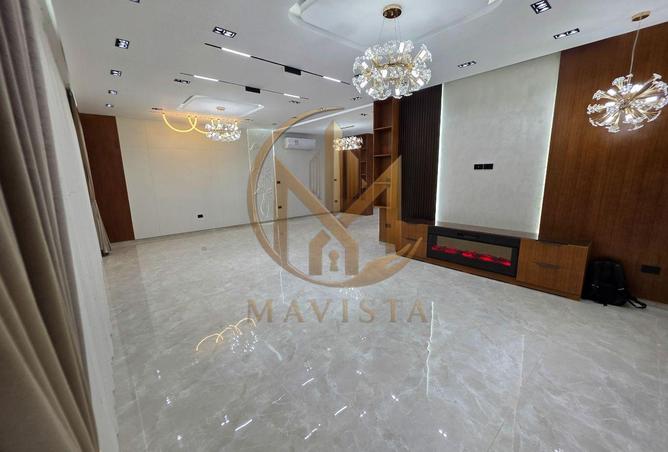 103485204 - Property Image 2