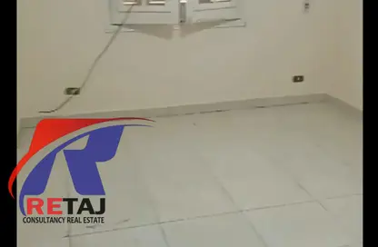 Apartment - 4 Bedrooms - 2 Bathrooms for rent in Ahmed Al Zomor St. - 9th Zone - Nasr City - Cairo