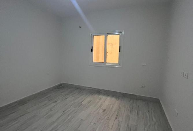 63387335 - صورة العقار 2