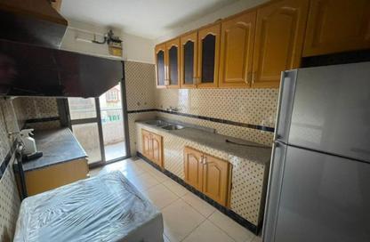 Apartment - 2 Bedrooms - 1 Bathroom for rent in Al Sayeda Sakina Bint Al Hussein St. - Kafr Abdo - Roushdy - Hay Sharq - Alexandria Apartment - 2 Bedrooms - 1 Bathroom for rent in Al Sayeda Sakina Bint Al Hussein St. - Kafr Abdo - Roushdy - Hay Sharq - Alexandria