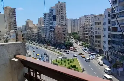 Apartment - 2 Bedrooms - 1 Bathroom for sale in Abo Qir St. - Ibrahimia - Hay Wasat - Alexandria