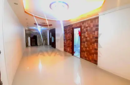 Apartment - 3 Bedrooms - 2 Bathrooms for rent in Zaki Ragab St. - Smouha - Hay Sharq - Alexandria