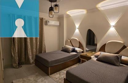 Apartment - 3 Bedrooms - 2 Bathrooms for rent in Al Mostathmir El Saghir - 10th District - Sheikh Zayed City - Giza