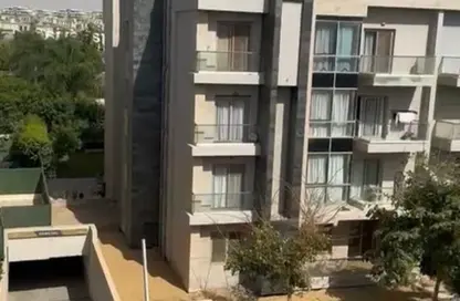 Penthouse - 3 Bedrooms - 3 Bathrooms for sale in Galleria Residences - South Investors Area - New Cairo City - Cairo