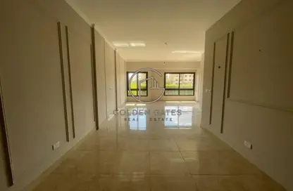 Apartment - 3 Bedrooms - 2 Bathrooms for rent in Moon Residences - Fifth Square - The 5th Settlement - New Cairo City - Cairo