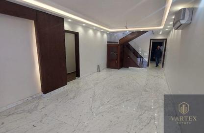 Apartment - 3 Bedrooms - 4 Bathrooms for rent in Midtown - South Investors Area - New Cairo City - Cairo