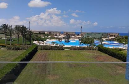 Chalet - 3 - 2 for sale in Fouka Bay - Ras Al Hekma - North Coast